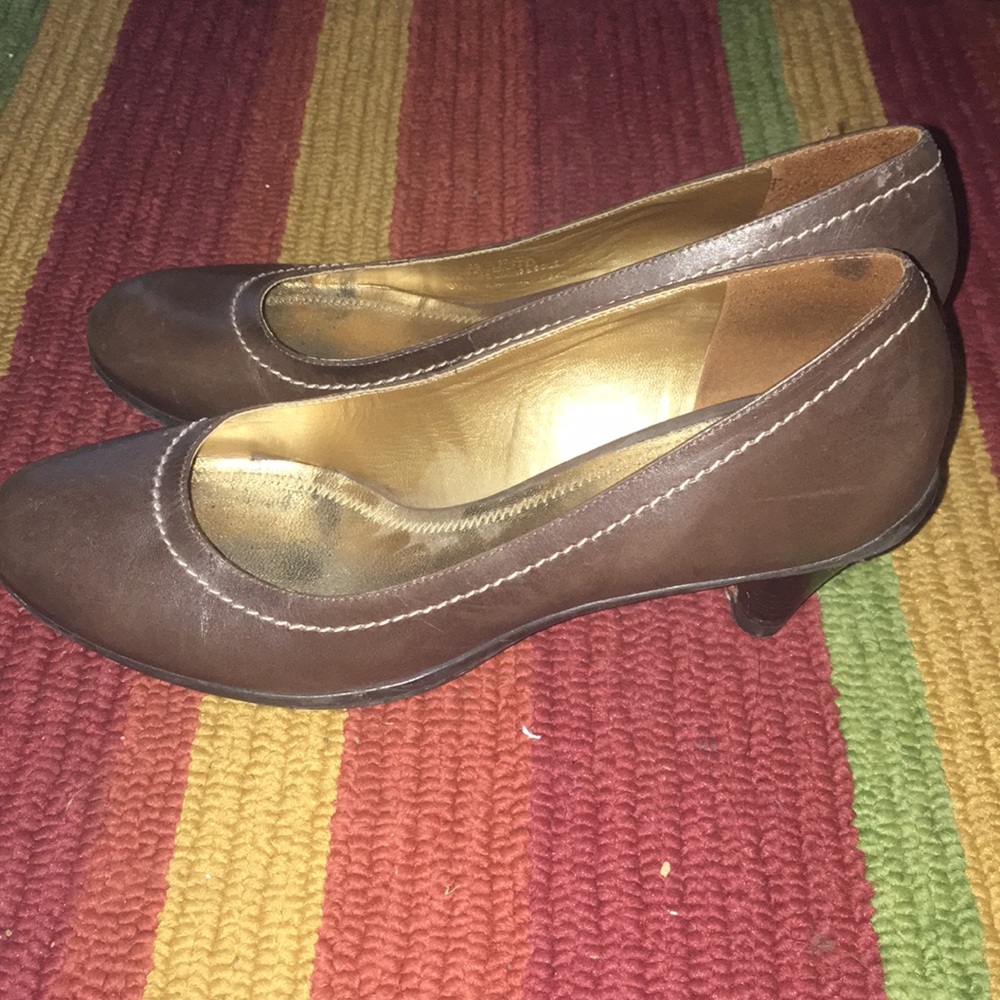 Antonio Melani pumps, made in Brazil